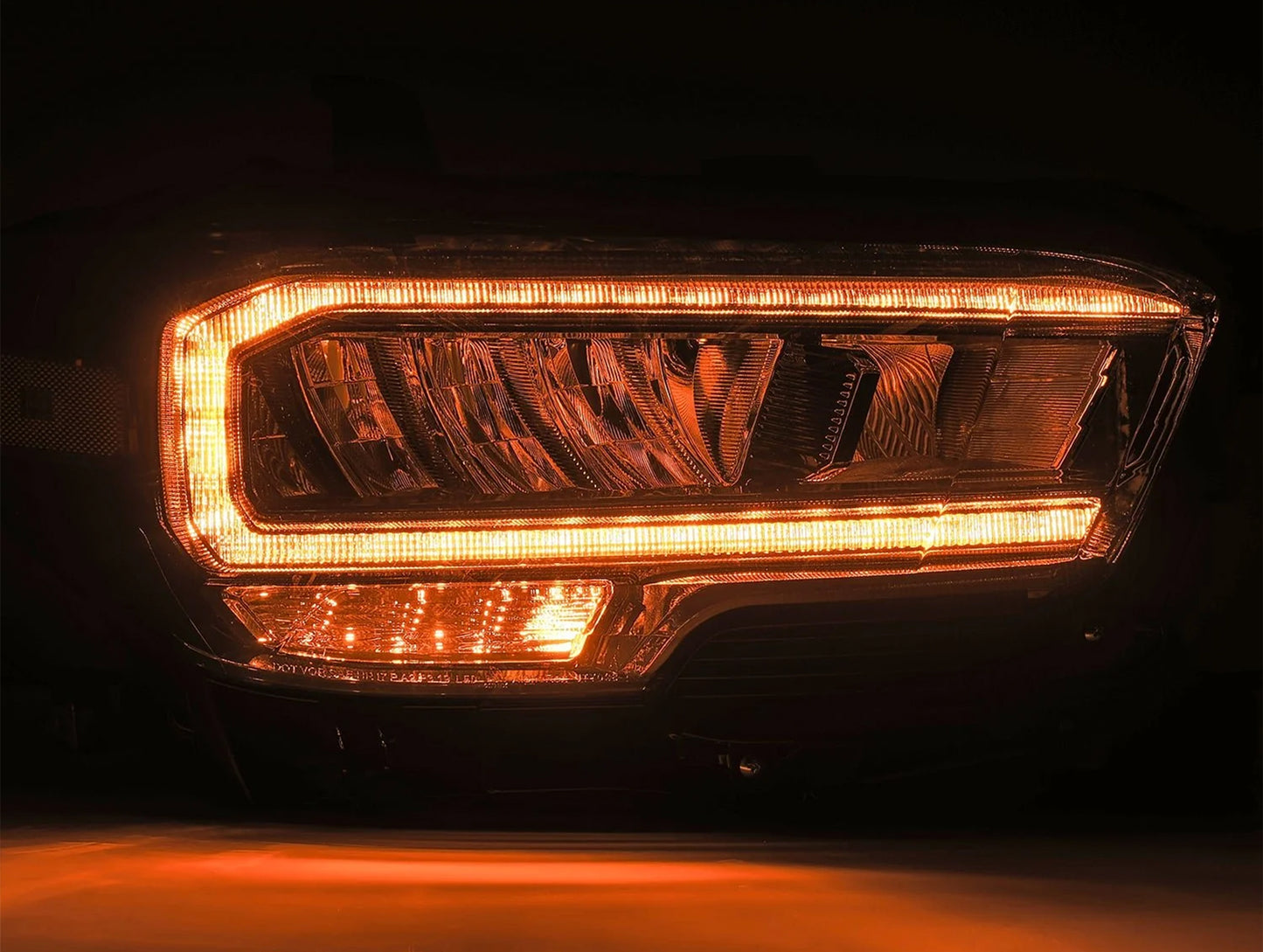 AlphaRex LUXX-Series LED Crystal Headlights - 16-23 Toyota Tacoma