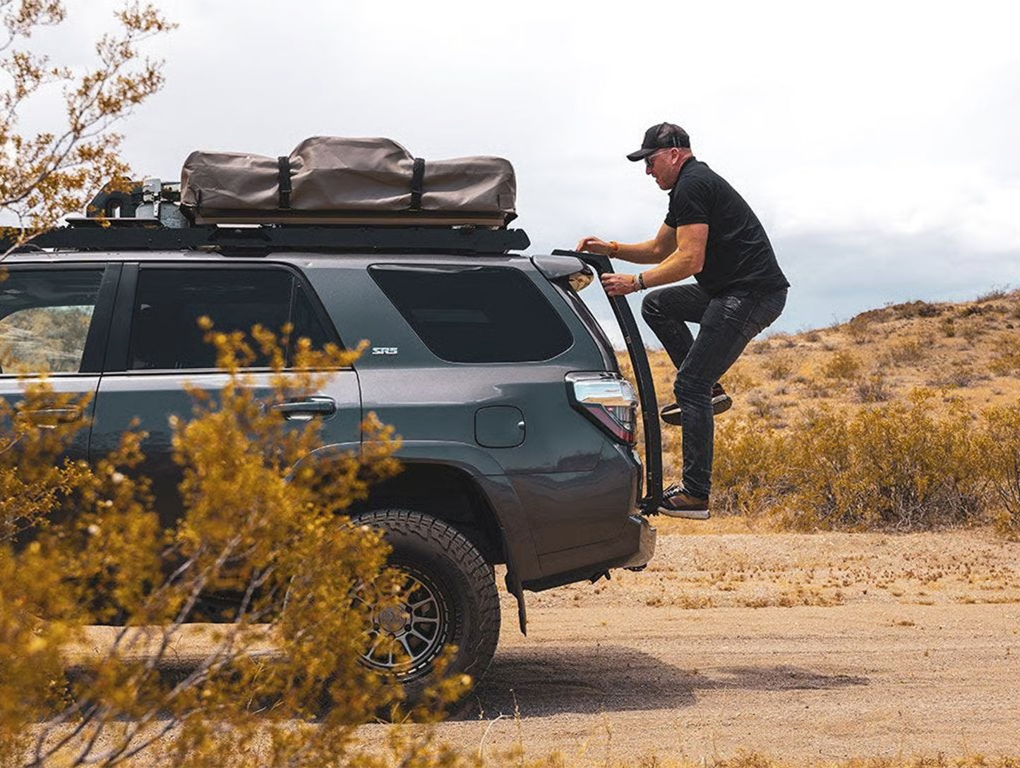 Front Runner Rear Hatch Ladder - 10-24 4Runner