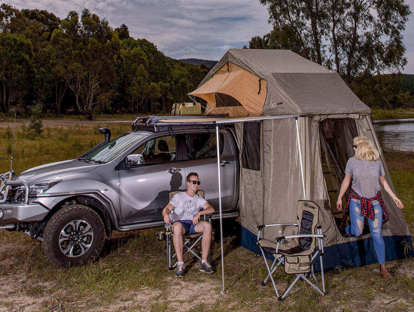 ARB Simpson III Rooftop Tent with Annex