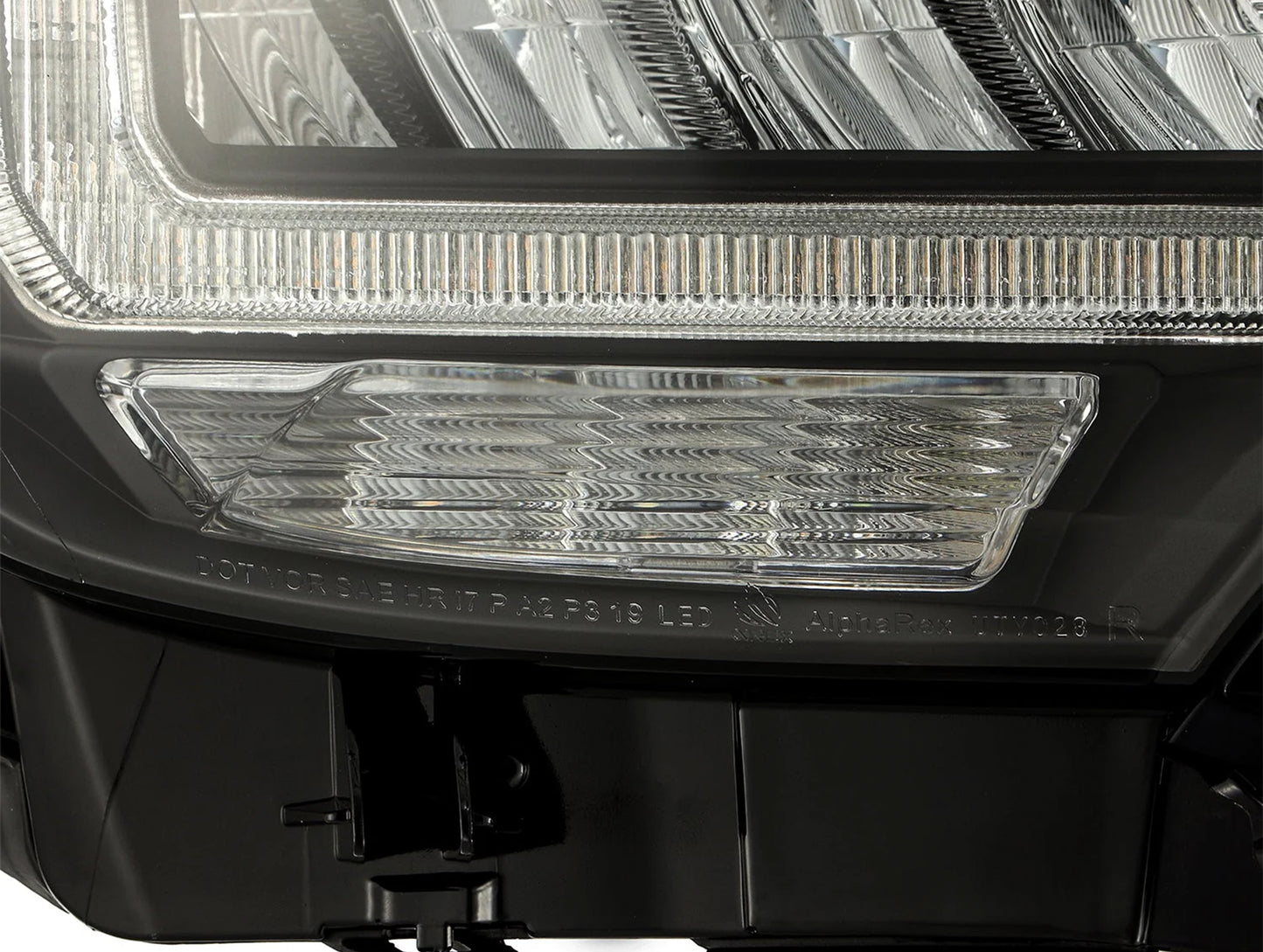 AlphaRex LUXX-Series LED Crystal Headlights - 16-23 Toyota Tacoma