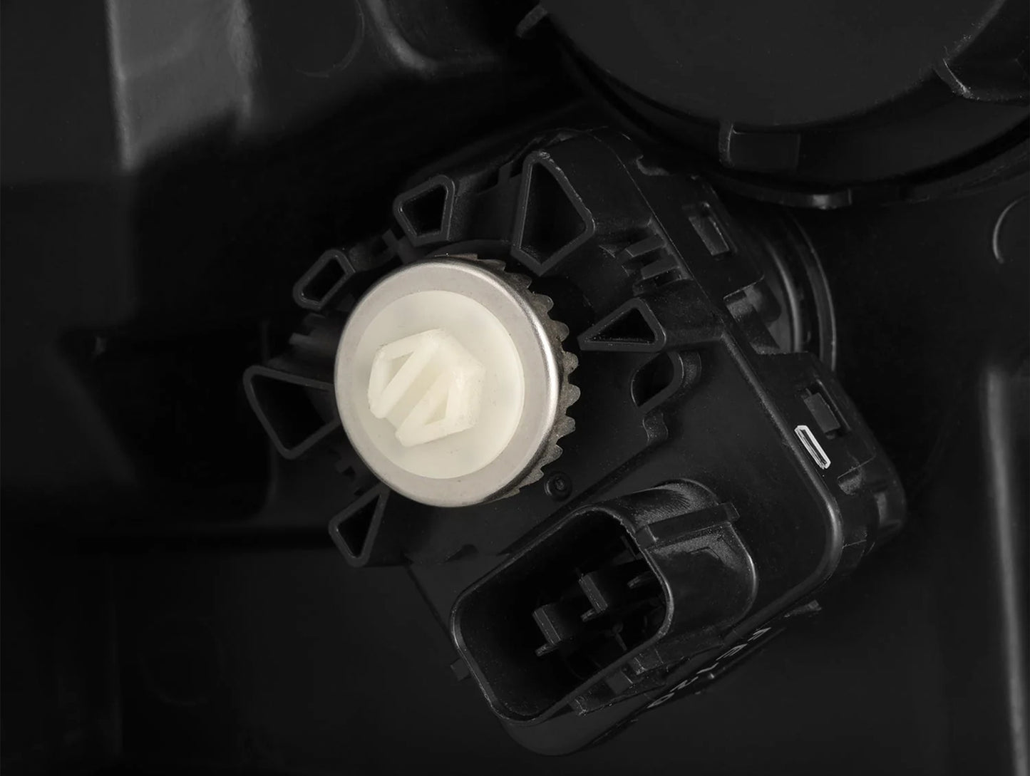 AlphaRex LUXX-Series LED Projector Headlights - 24-25 Toyota Tacoma