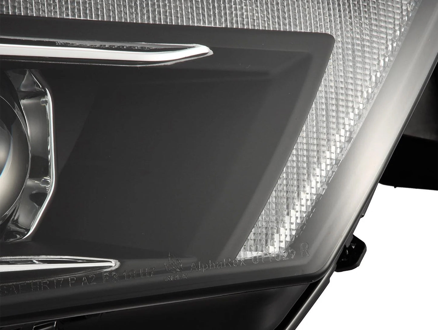 AlphaRex MK II PRO-Series Halogen Projector Headlights - 14-20 Toyota 4Runner