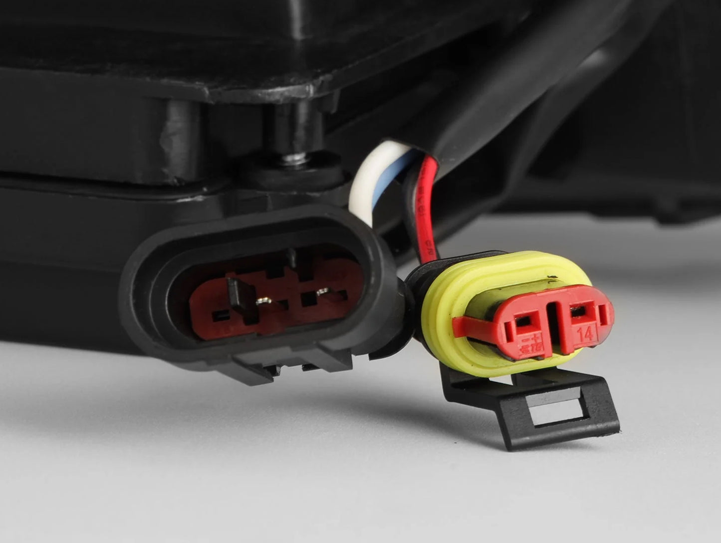 AlphaRex NOVA-Series LED Projector Headlights - 24-25 Toyota Tacoma