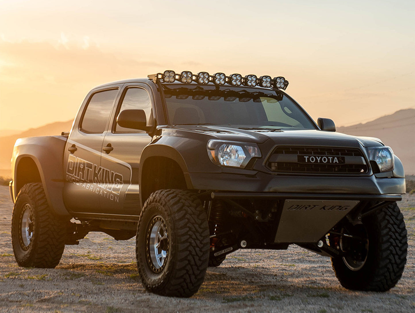 Baja Designs XL Linkable Light Bar Roof Kit - 05-23 Tacoma