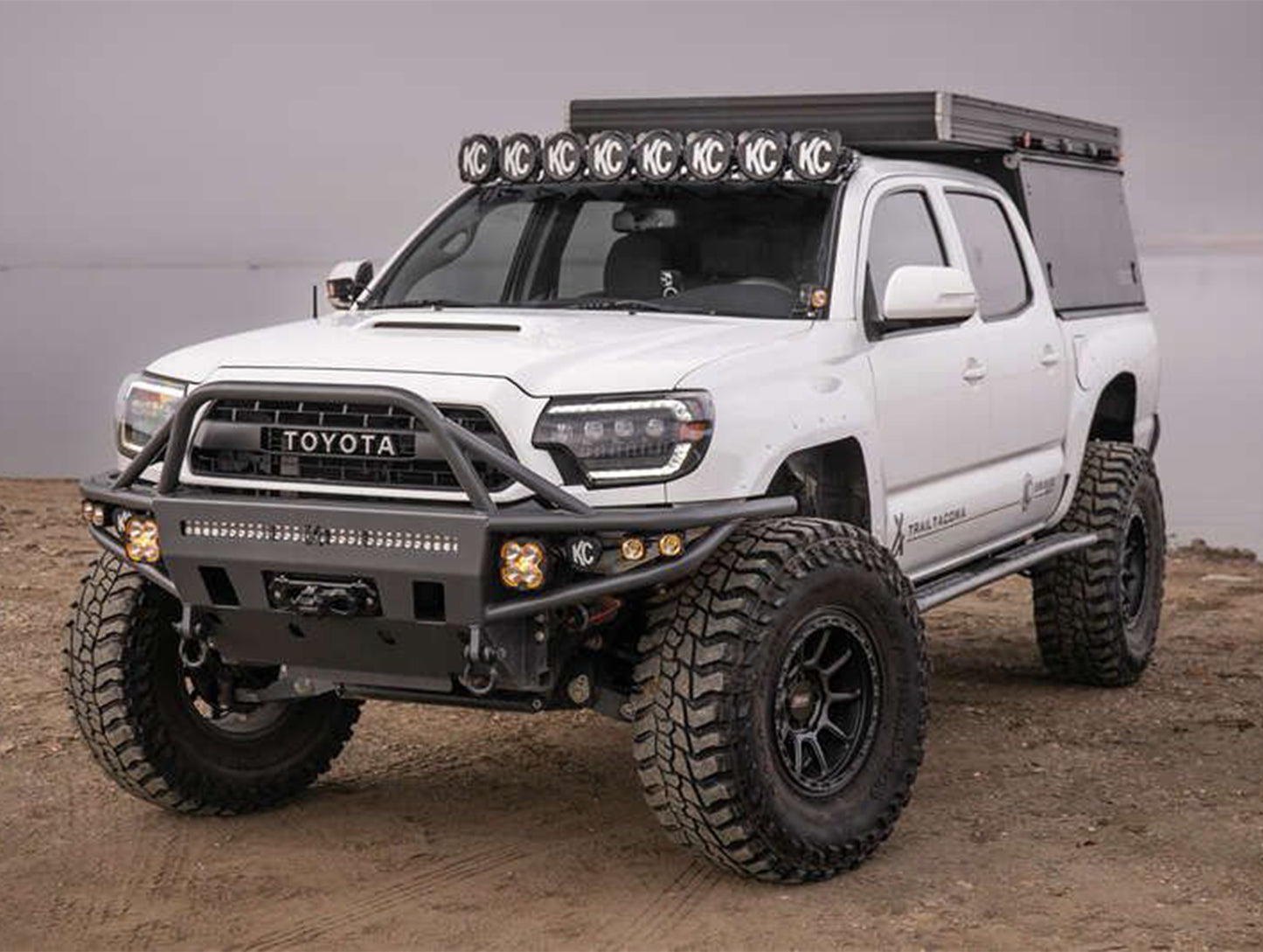 KC HiLiTES Toyota A-Pillar / Ditch Mount and Lights Bundle - 05+ Tacoma