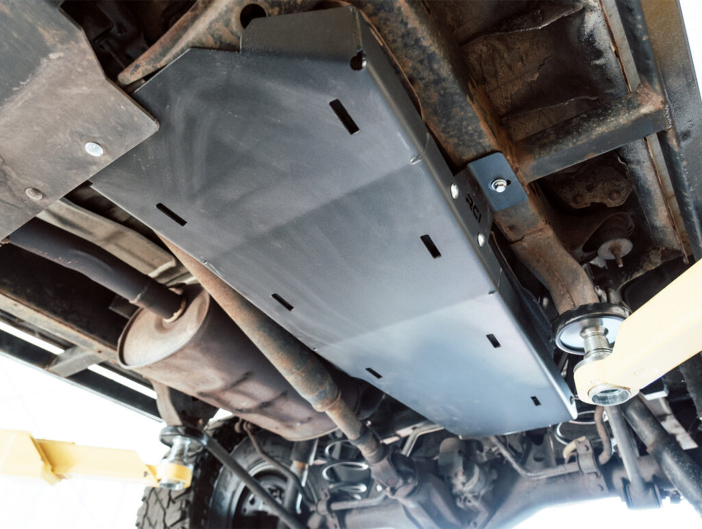 RCI Fuel Tank Skid Plate - 96-02 Toyota 4Runner