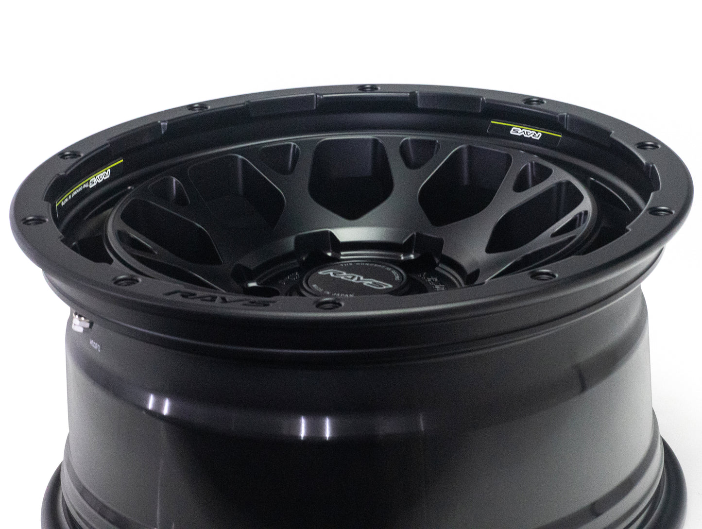 Rays Offroad M9+ Wheels - 17x8 / 6x139