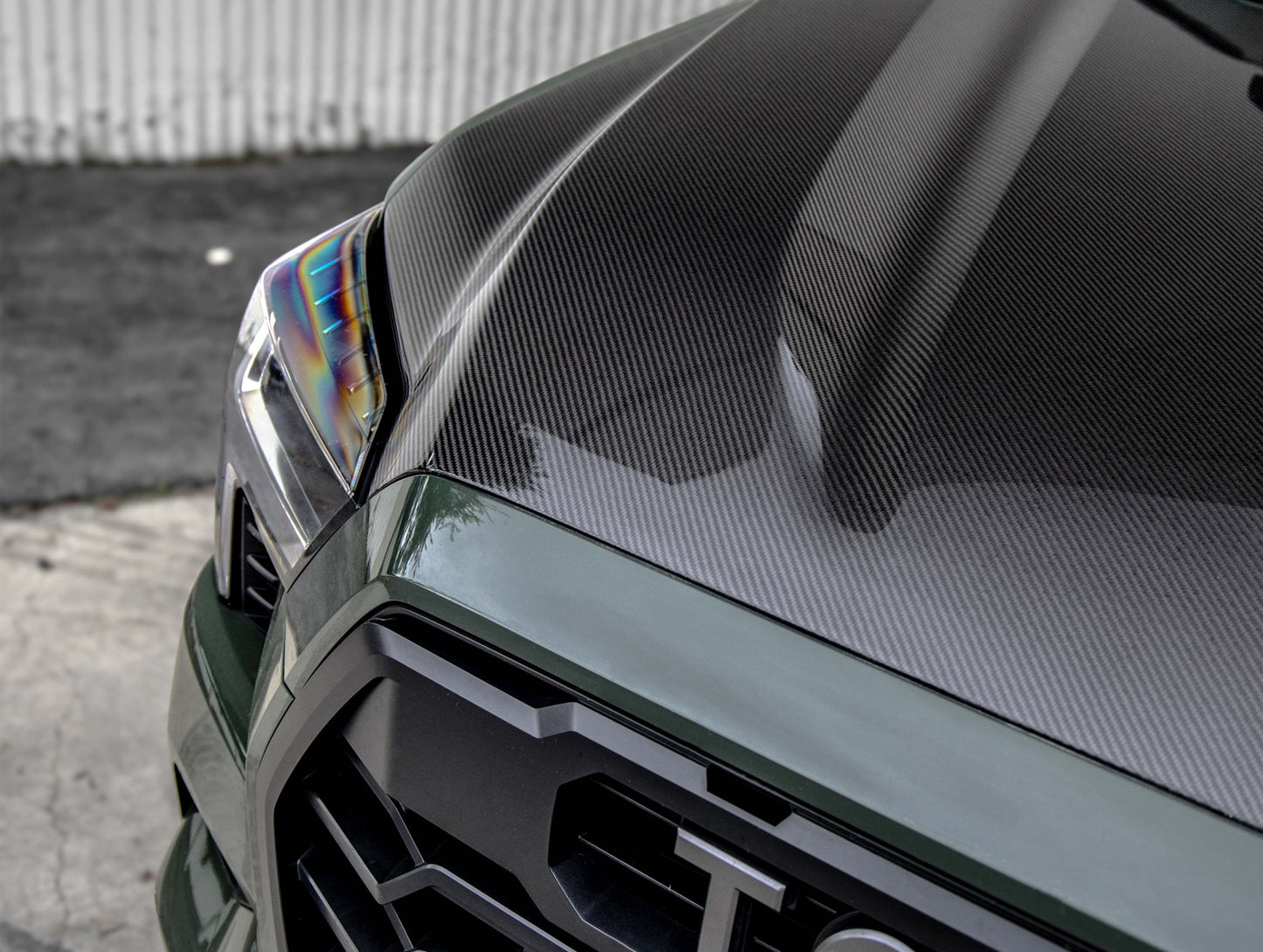 Seibon OEM-Style Carbon Fiber Hood - 22-24 Toyota Tundra / 23-24 Toyota Sequoia