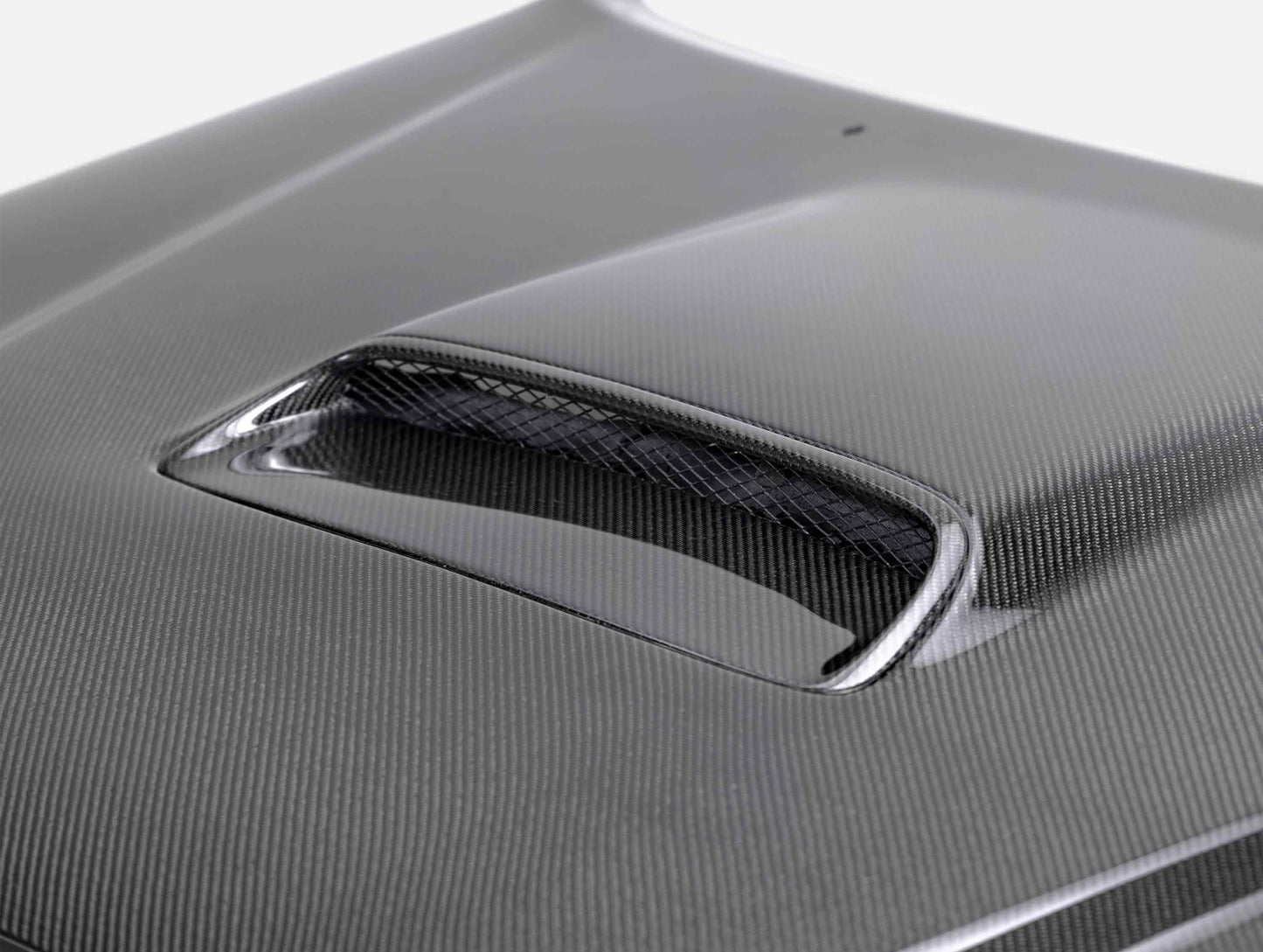 Seibon TR-style Carbon Fiber Hood - 05-11 Toyota Tacoma