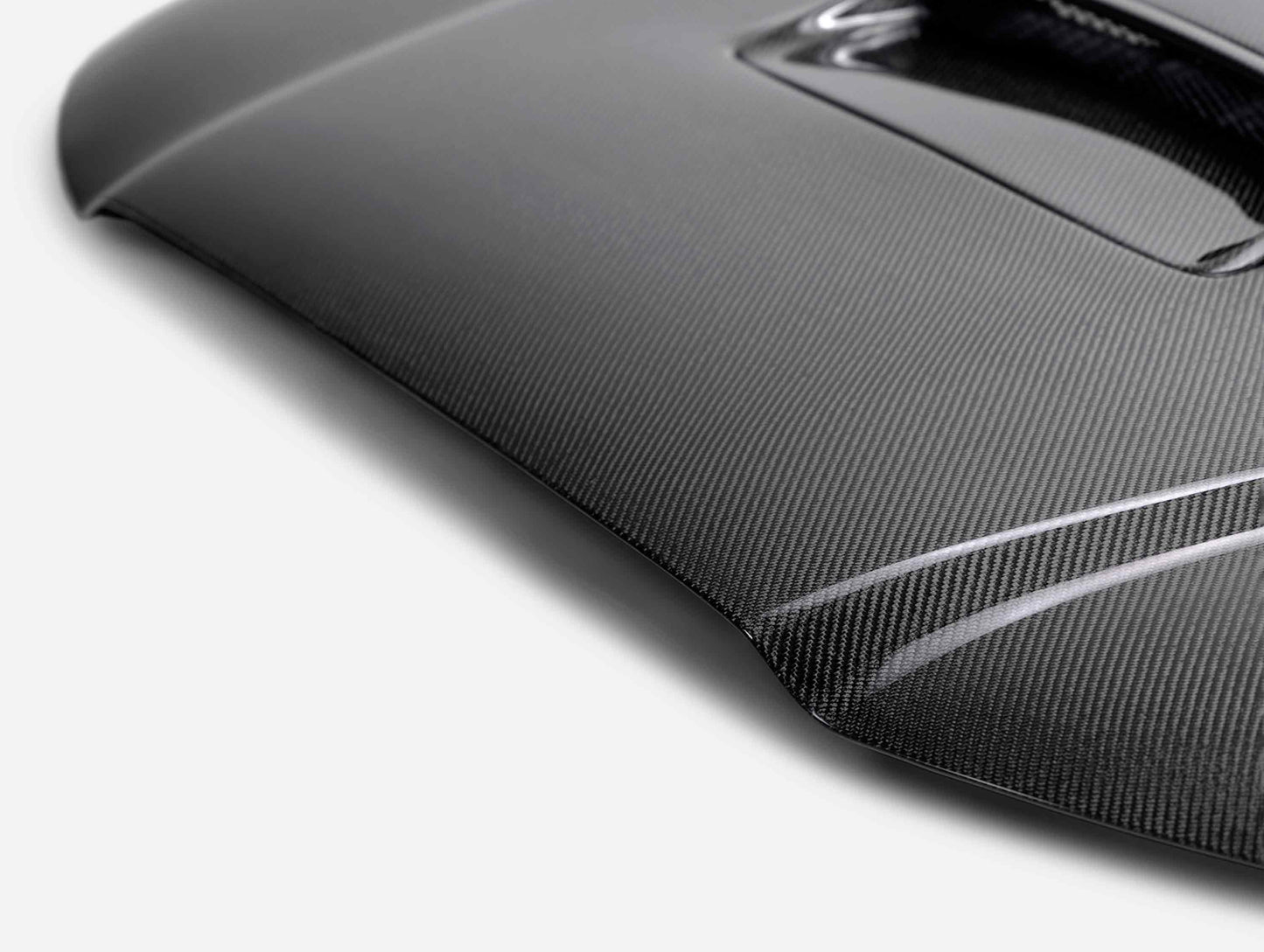 Seibon TR-style Carbon Fiber Hood - 05-11 Toyota Tacoma